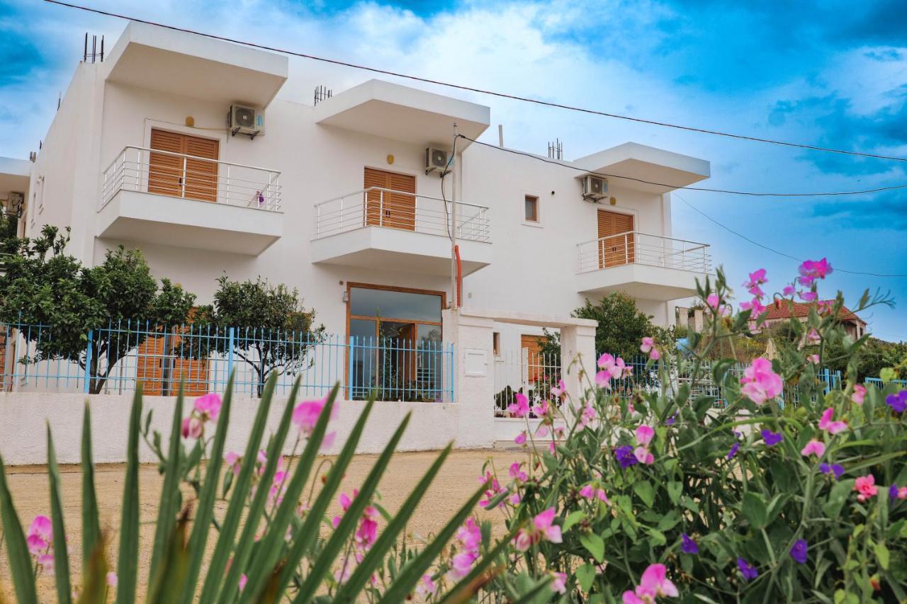 Armantis Apartment Sarande Exterior photo