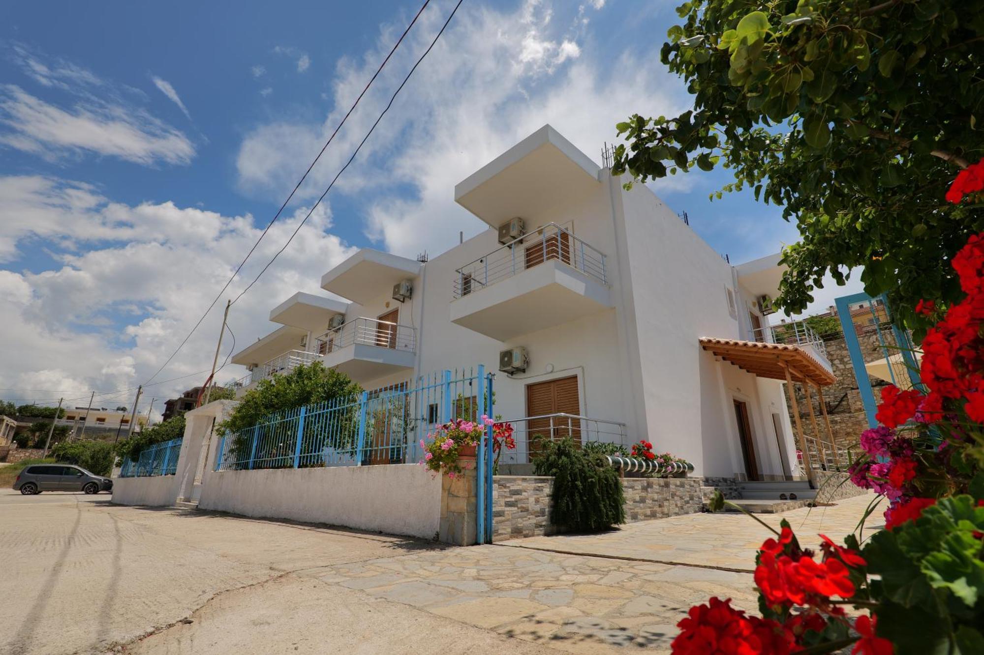 Armantis Apartment Sarande Exterior photo